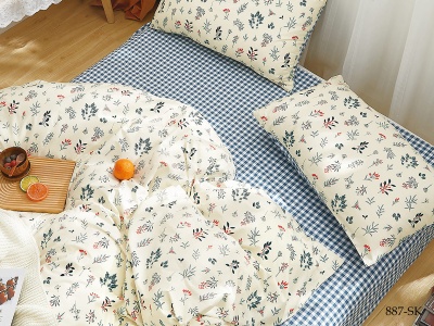 КПБ Cleo сатин набивной "Satin de Luxe" полуторный 150*210*1 160*230*1(±5) 70*70*2(±2) (15/887-SK, Цветы, Мультиколор) КПБ Cleo сатин набивной "Satin de Luxe" полуторный 150*210*1 160*230*1(±5) 70*70*2(±2) (15/887-SK, Цветы, Мультиколор)