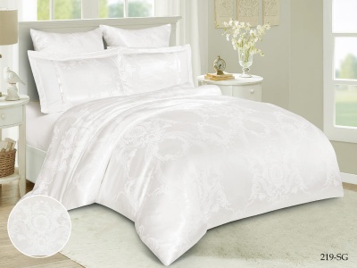 КПБ Cleo "Satin Jacquard" двуспальный 180*215*1 220*240*1(±5) 50*70+5*2(±2) 70*70*2(±2) (21/219-SG, Узоры, Белый) КПБ Cleo "Satin Jacquard" двуспальный 180*215*1 220*240*1(±5) 50*70+5*2(±2) 70*70*2(±2) (21/219-SG, Узоры, Белый)