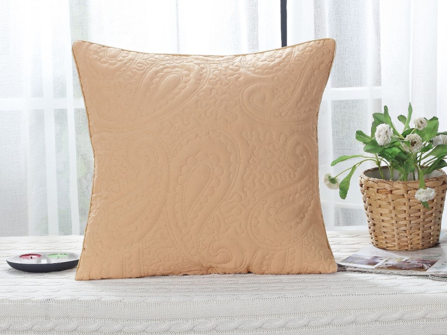 Наволочка "Cleo" Andora 010-AD Наволочка "Cleo" Andora 010-AD